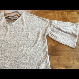 Brushed knit bell sleeve top by Coin 1804 USA